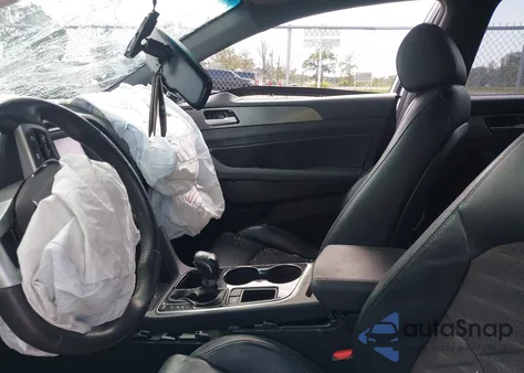 2018 Hyundai Sonata Sport+ z USA, uszkodzony, nr VIN 5NPE34AF7JH716096